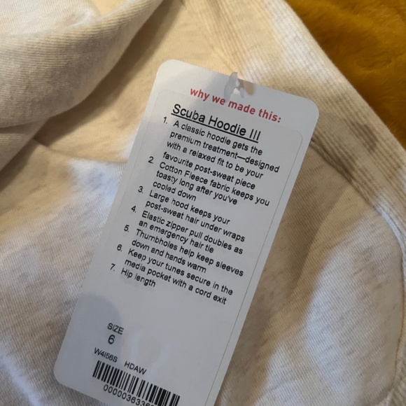 Lululemon Scuba Hoodie III - Picture 3 of 3
